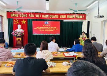 Hội nghị Đánh giá, xếp loại chất lượng tập thể cá nhân năm 2023 và kết nạp đảng viên mới