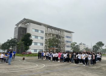 Lớp cập nhật kiến thức chuyên môn về dược tại trường Cao đẳng Y tế Bắc Ninh