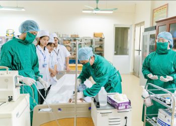 GIỚI THIỆU VỀ NGÀNH Y SỸ ĐA KHOA