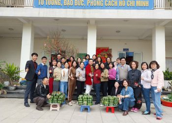 Hoạt động gói bánh Chưng cổ truyền đón tết nguyên đán Ất Tỵ 2025