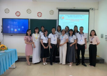 TỔ CHỨC BÁO CÁO THỰC TẬP TỐT NGHIỆP CHO SINH VIÊN CAO ĐẲNG DƯỢC D7A5 NĂM 2026