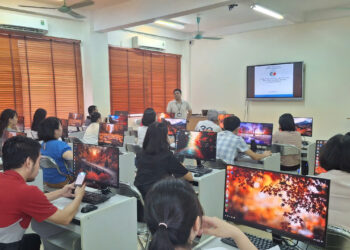 Tổ chức tập huấn sử dụng Edpuzzle và xây dựng học liệu số phục vụ giảng dạy Blended Learning
